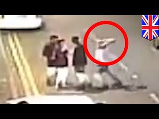 VIDEO: Lalake, nahampas ng bloke ng semento sa ulo!