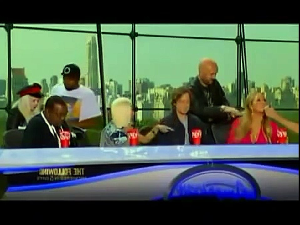 American idol premiere fight strangle - Nicki and Mariah