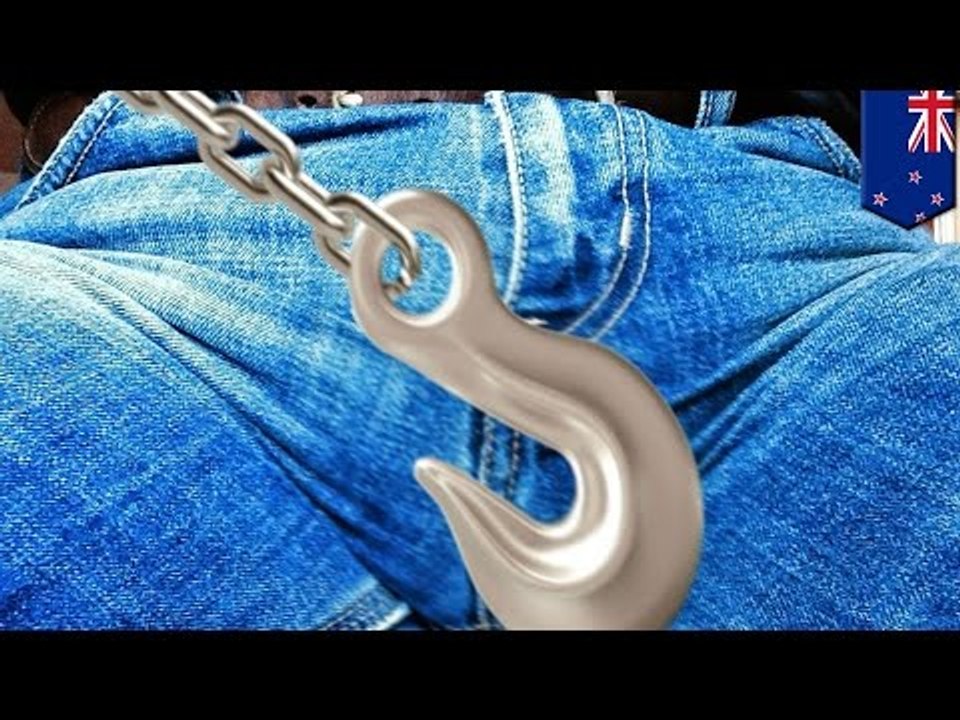 'I'll rip your balls off': man shoves hook through contractor's scrotum
