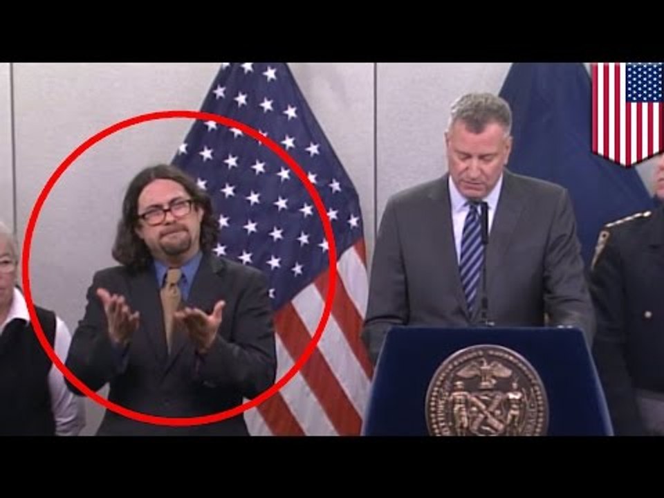 Interpreter steals the show at Bill de Blasio pre-blizzard press conference