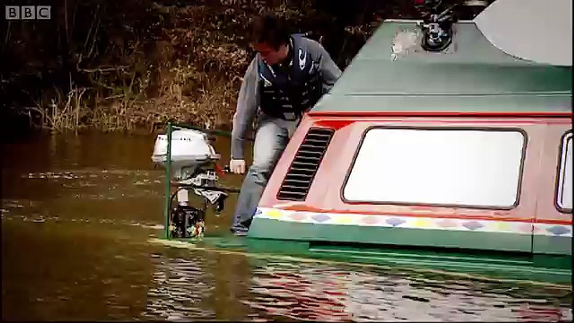 Amphibious Car Challenge - Top Gear - Series 8 BBC video Dailymotion