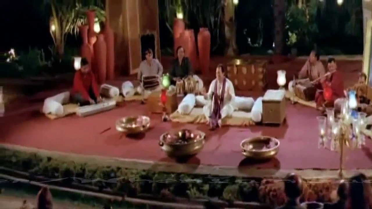 Rahat Fateh Ali Khan (Zindagi Ye Safar Mein With English Translation)