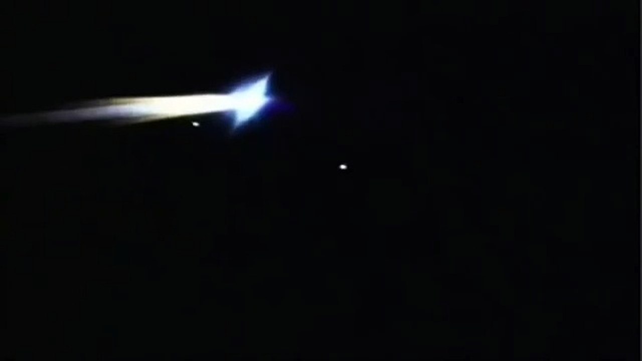 Spectacular Meteor Explosion Caught On Tape Video