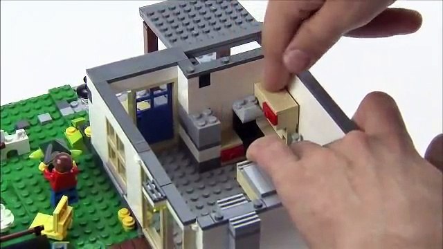 LEGO® Creator Designer Tips Hillside House with furniture