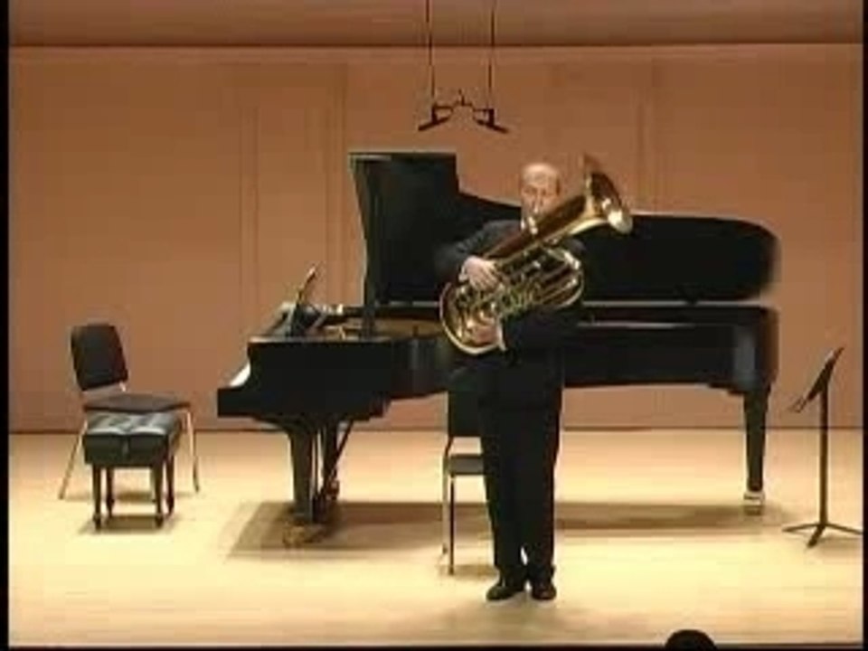 Fnugg - Tuba