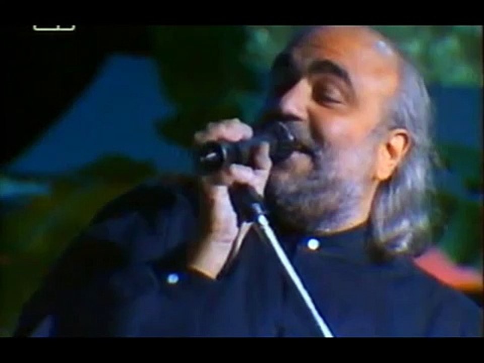 Demis Roussos - Una Paloma Blanca