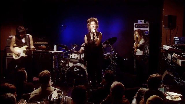 Jeff Beck featuring Imogen Heap - Blanket 1080p