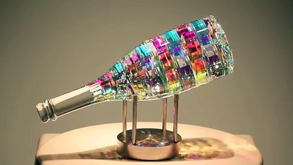 Bella Champagne by Jack Storms - The Glass Sculptor