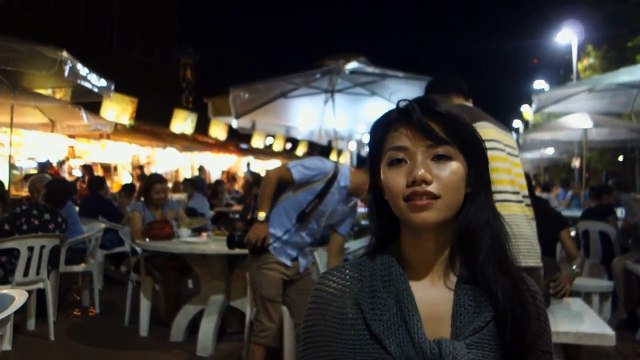 Singapore Street Food - Eating the most delicious food.