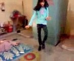 Cute Girl Try to  Kamli Dance at Home