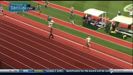 un courreur fait le malin avant la ligne d'arrivée et se fait doubler !