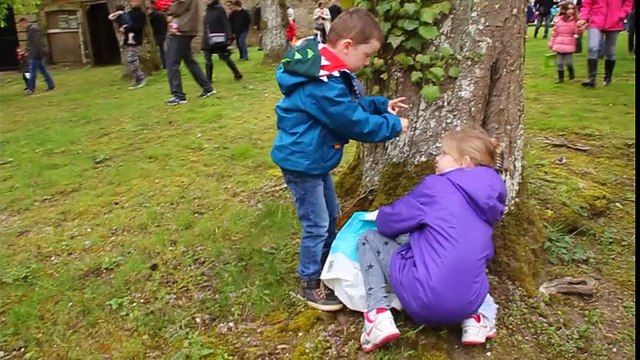 Chasse aux oeufs à Montlouis 2015