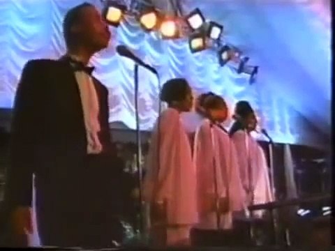 Aretha FRANKLIN- You Make Me Feel (Like A Natural Woman) June 20, 1994