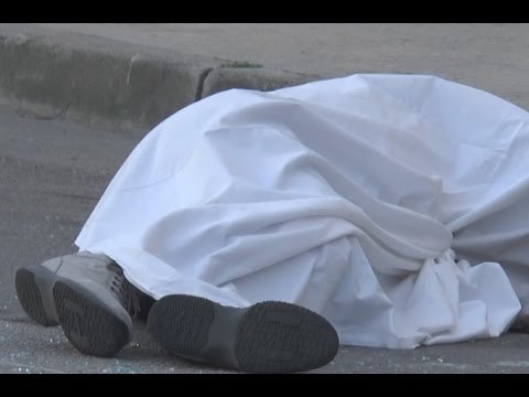 Napoli - Agguato a Ponticelli, ucciso il 47enne Vincenzo Pace -1- (11.04.15)