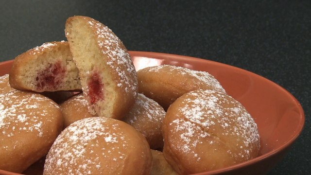 Recette des beignets maison à la fraise - Gourmand