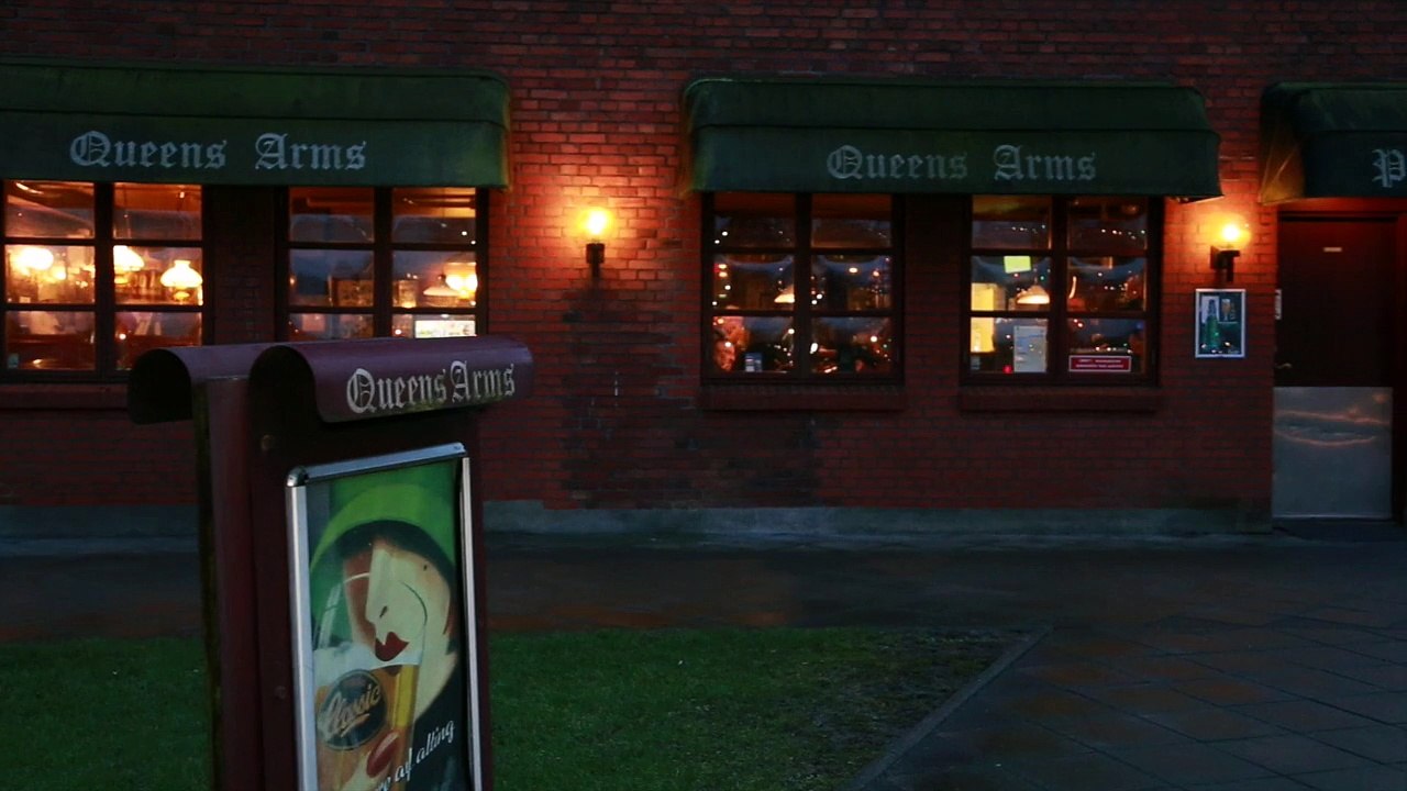 Queens Arms - Hyggeligt værtshus med et stort sortiment af specialøl