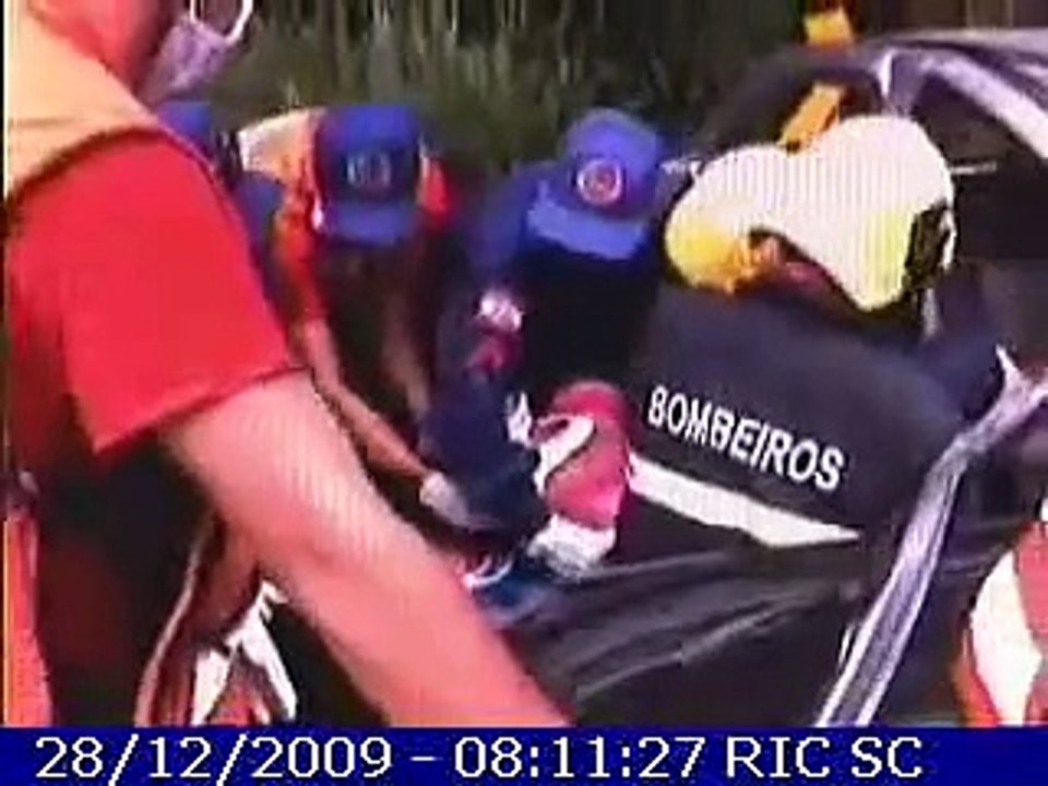 PRF Orgulho da Nação - Salvamento emocionante na BR 101 no Natal de 2009