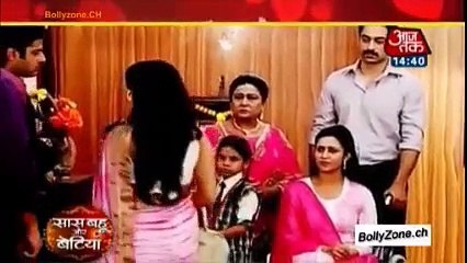 Yeh Hai Mohabbatein 14th April 2015  Ishita ruhi Ka Millan