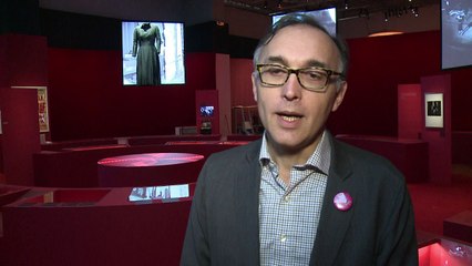 اديت بياف والوانها المتنوعة