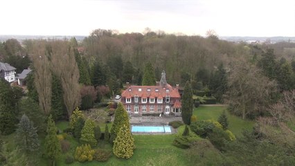 Le Manoir aux loups, oasis verte à Halluin