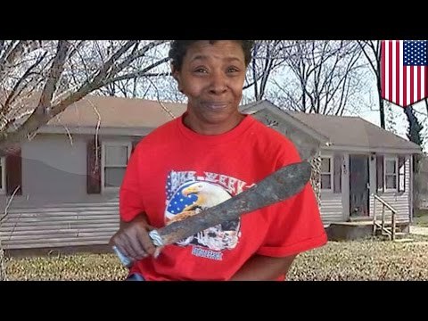 Kobieta walczy z włamywaczem maczetą