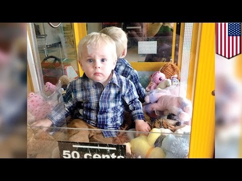 ゲーム景品コーナーに乳幼児？