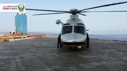 جناح الجو  تنقذ عاملاً بحرياً أُصيب في سفينة شحن وسط البحر