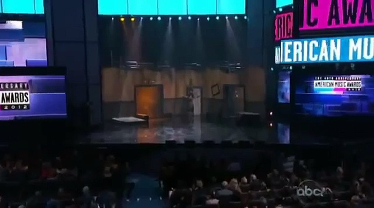 Pink - Try LIVE at AMA 2012 HD - Pink Try directo Best Performance on American Music Awards