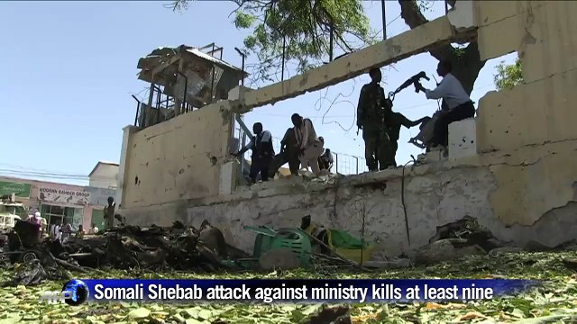 Somali Shebab kill at least fifteen in education ministry attack