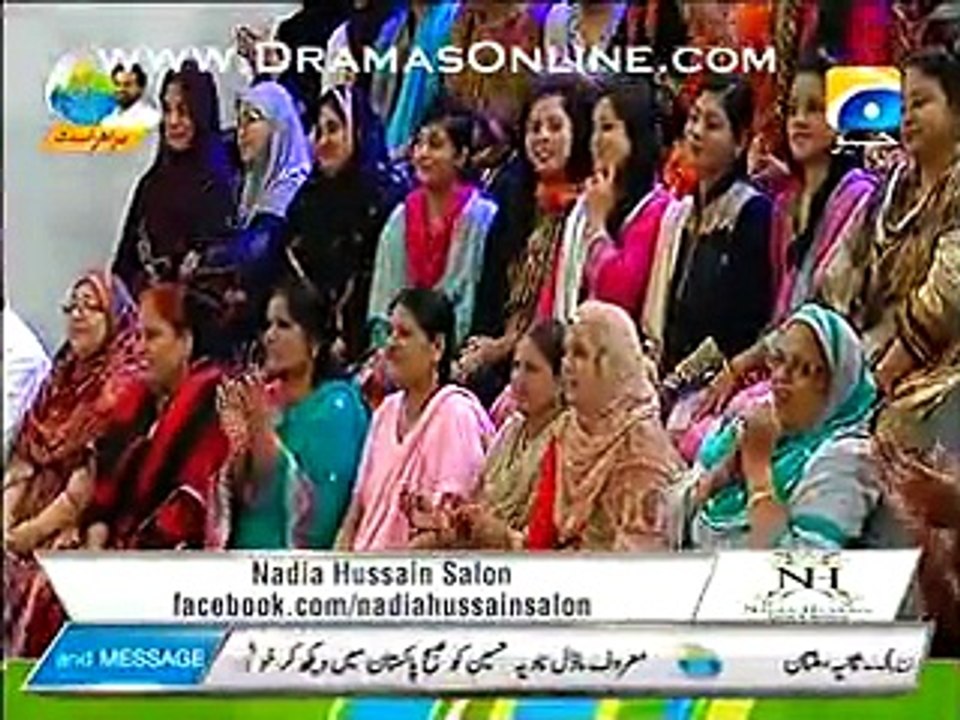 How Aamir Liaqut is Doing Flirt With Nadia Hussain