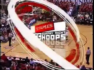 Chris Paul Punches Julius Hodge In the Crotch