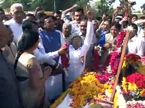 Dr BabaSaheb Ambedkar floral tribute on Ambedkar Jayanti by CM