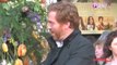 Exclu Vidéo : Kate Winslet, Helen McCrory et Alan Rickman bouleversent les jardins du roi Louis XIV