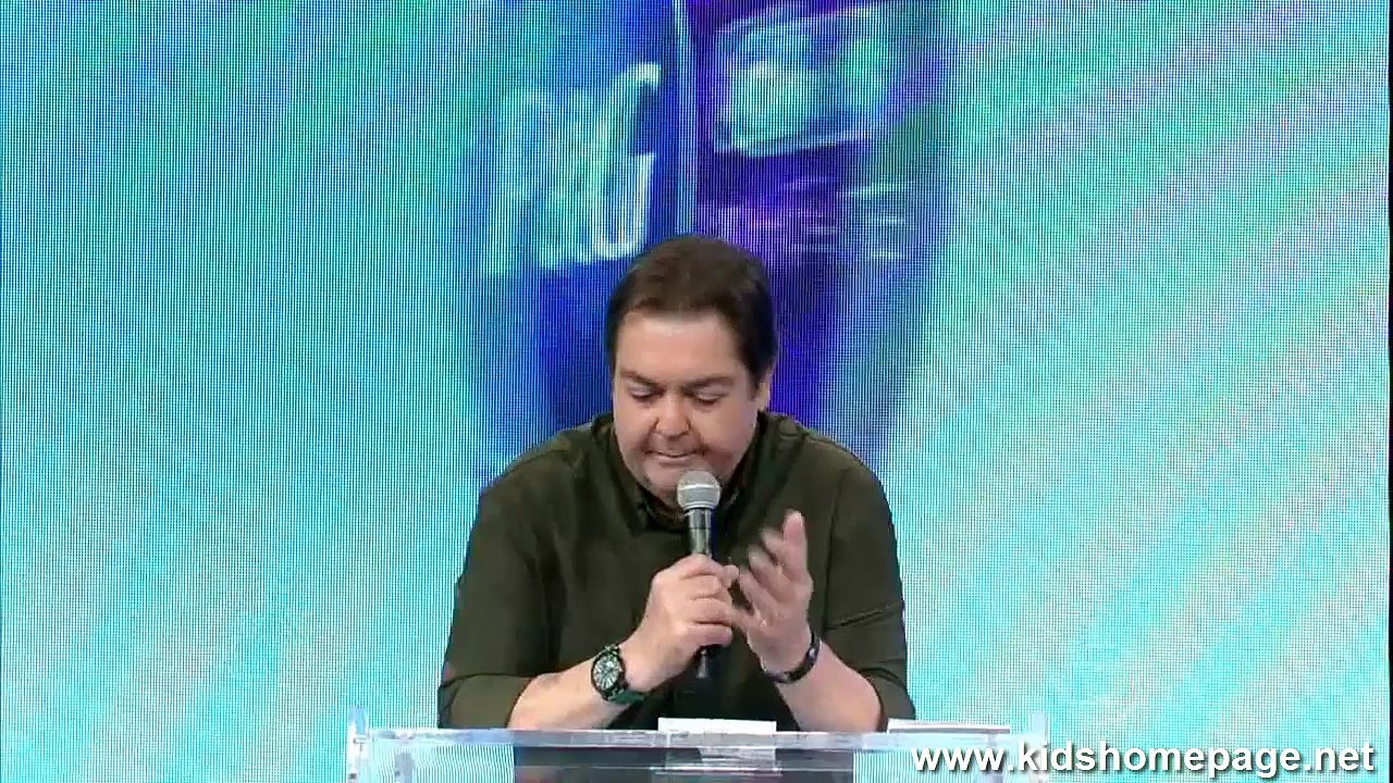 Paula Toller como jurada no quadro "Iluminados" (12/04/2015) - Parte 2