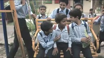 Bara dushman bana phirta hai jo bachon se larta hai