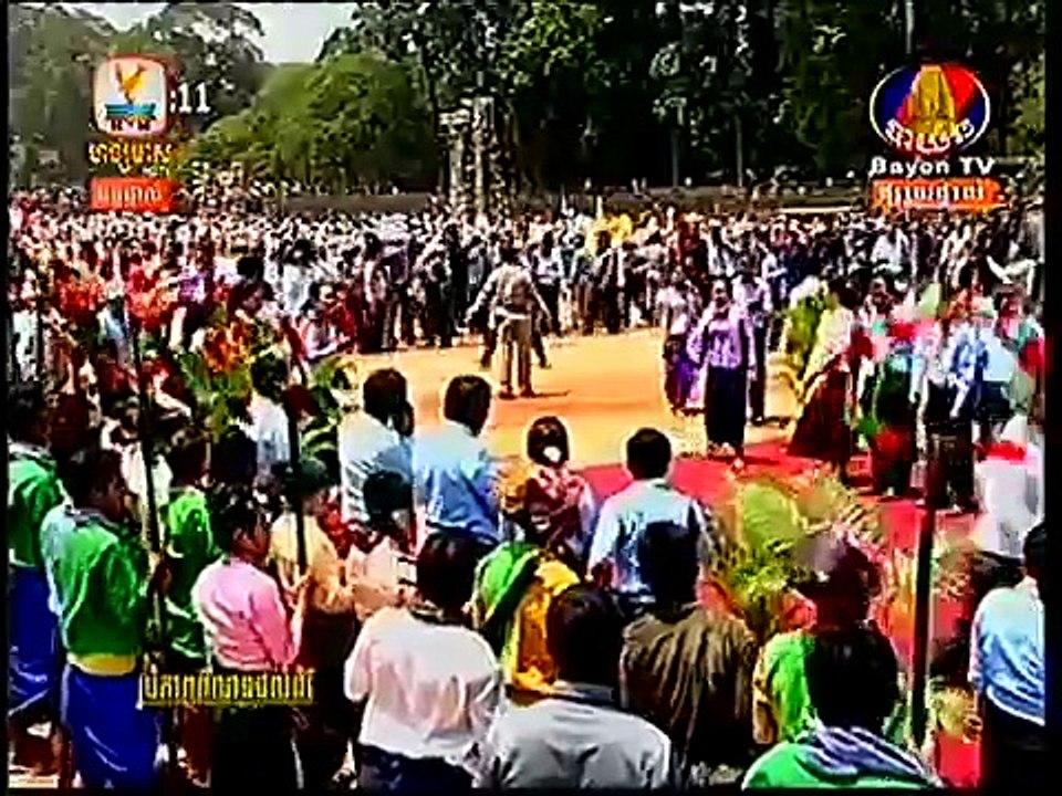 Prime Minister Hun Sen Celebrates Khmer New Year 2015 In Siem Reap Part2