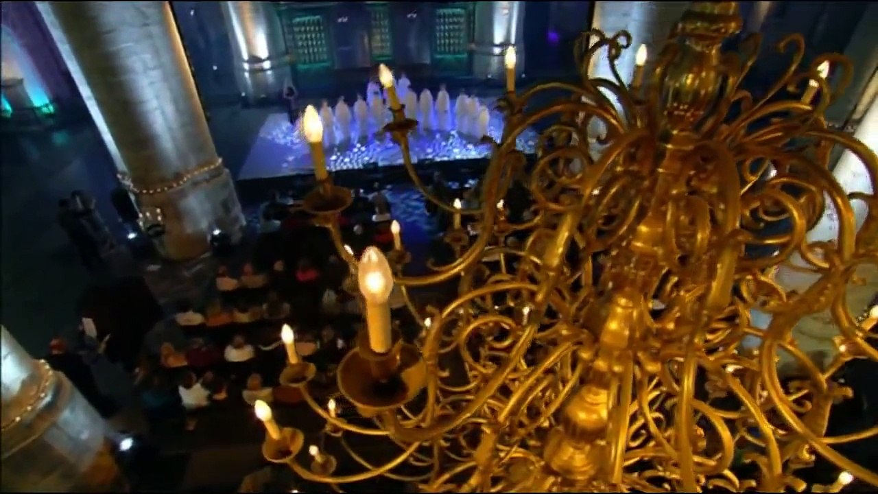 Angel Voices - Sanctus [Libera In Concert] In HD