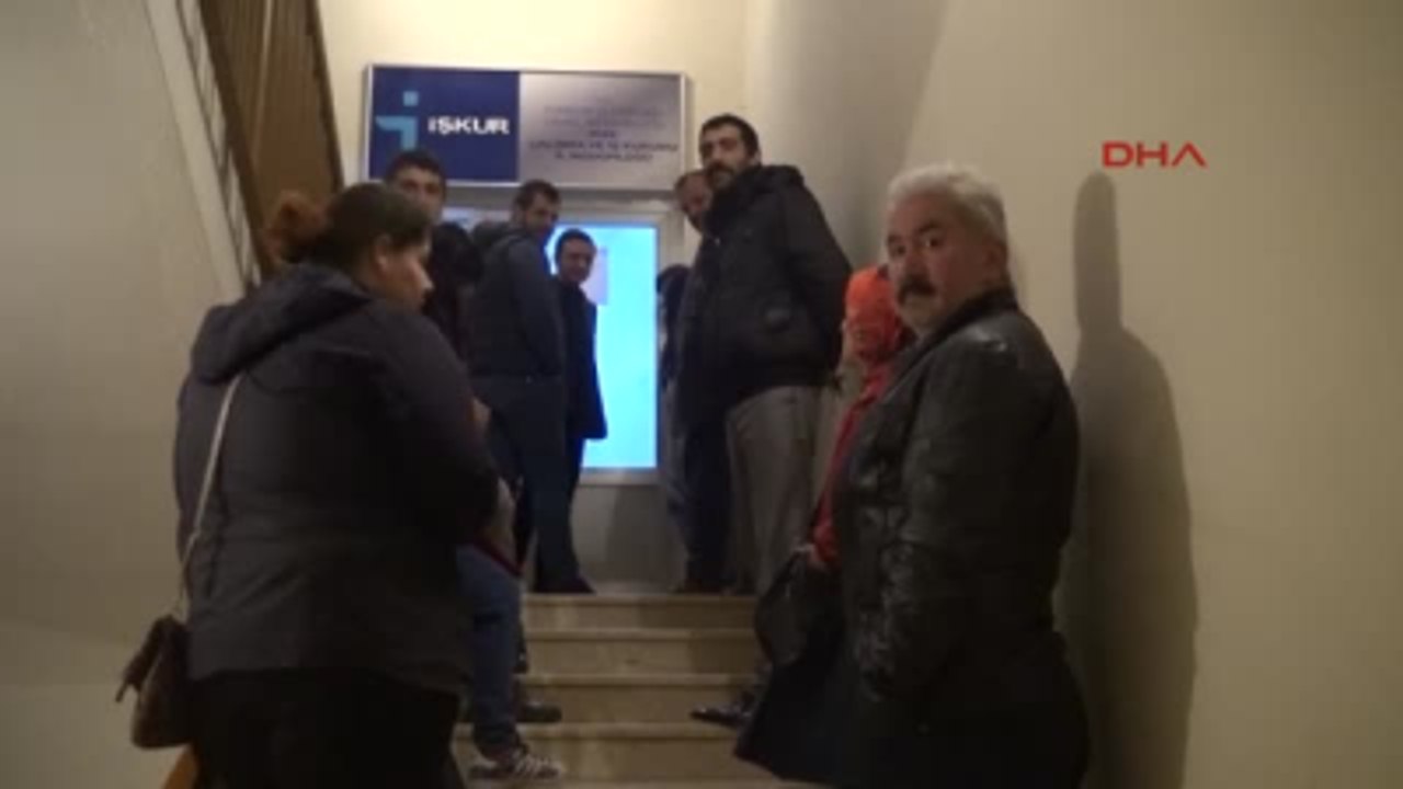 Rize Çaykur'un 3 Bin 500 İşçi Alımı İçin Başvurlar Başladı, Kuyruklar Oluştu