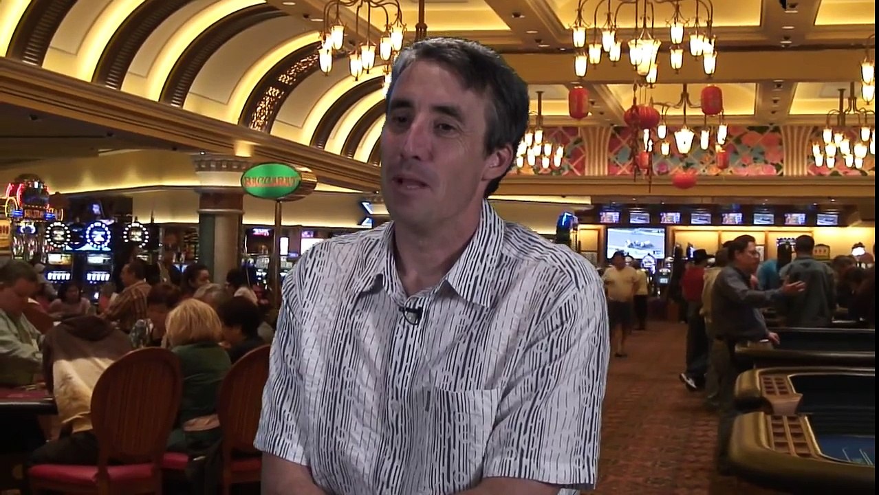 How to win at blackjack (21) with gambling expert Michael "Wizard of Odds" Shackleford