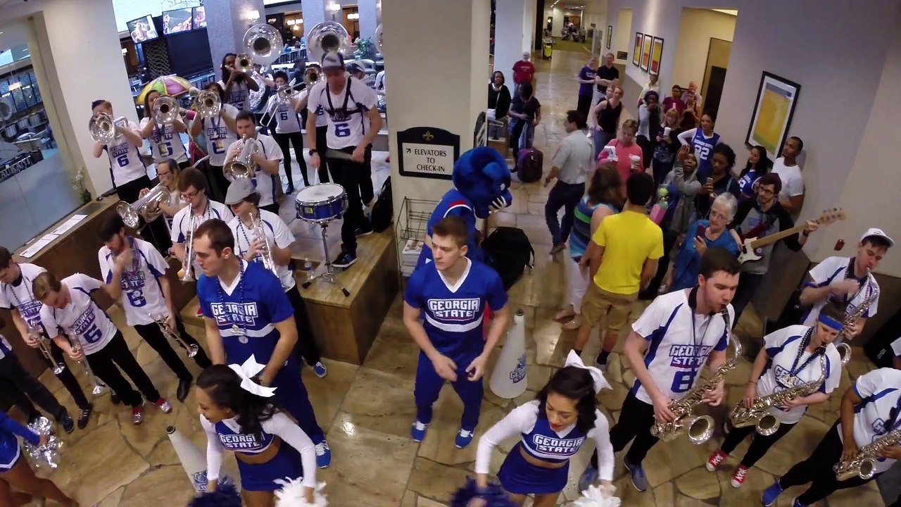 Drumming in a New Orleans Hotel Lobby! Georgia State Basketball Band
