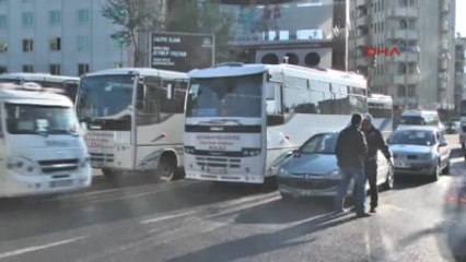 Adıyaman' da Minübüs Hattı Gerginliği