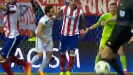 Carvajal, acusado de un posible  mordisco a Mandzukic