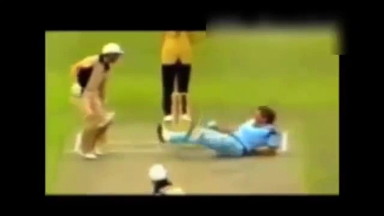 Funny cricket video