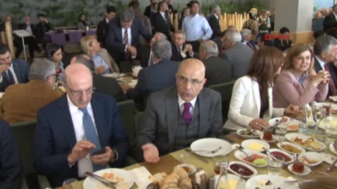 CHP İstanbul Milletvekili Adaylarını Tanıttı