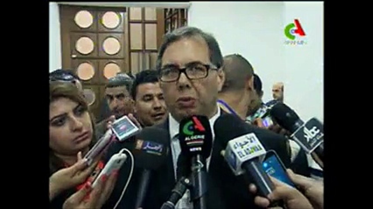 La Prolongation du Passeport Algérien est gratuite, les consulats Algérien de France vous volent 60euros