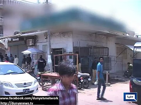 Dunya News - Karachi: Robbers looted 2.5 lac in Awami Colony bank