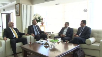 D-8 Genel Sekreteri Musavi, Tarihi ve Turistik Yerleri Gezdi