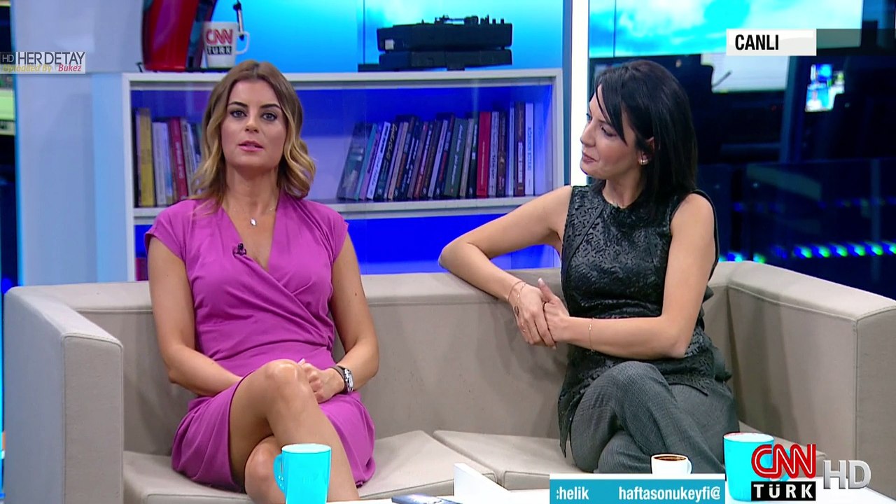 Ece Vahapoğlu Bacak Show FHD