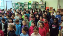 [École en chœur] - Académie de Versailles - École élémentaire Les Bons Raisins, Rueil-Malmaison - Chorale des CPs