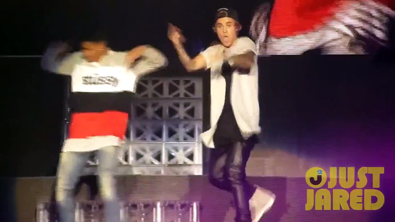 Justin Bieber Where Are U Now Live at Ariana Grande's Concert 4 8 15